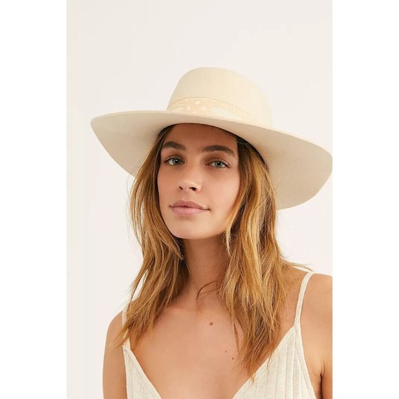 Boater Hat Lack Of Color Sierra Gold Lack Of Color The  display picture 2